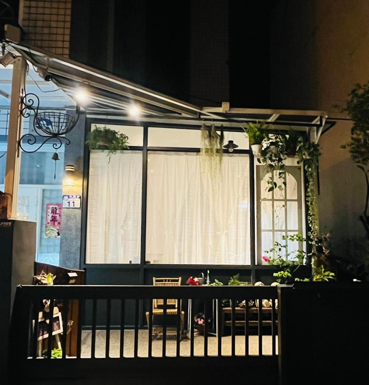 Honey B&B Kota Hualien Bagian luar foto