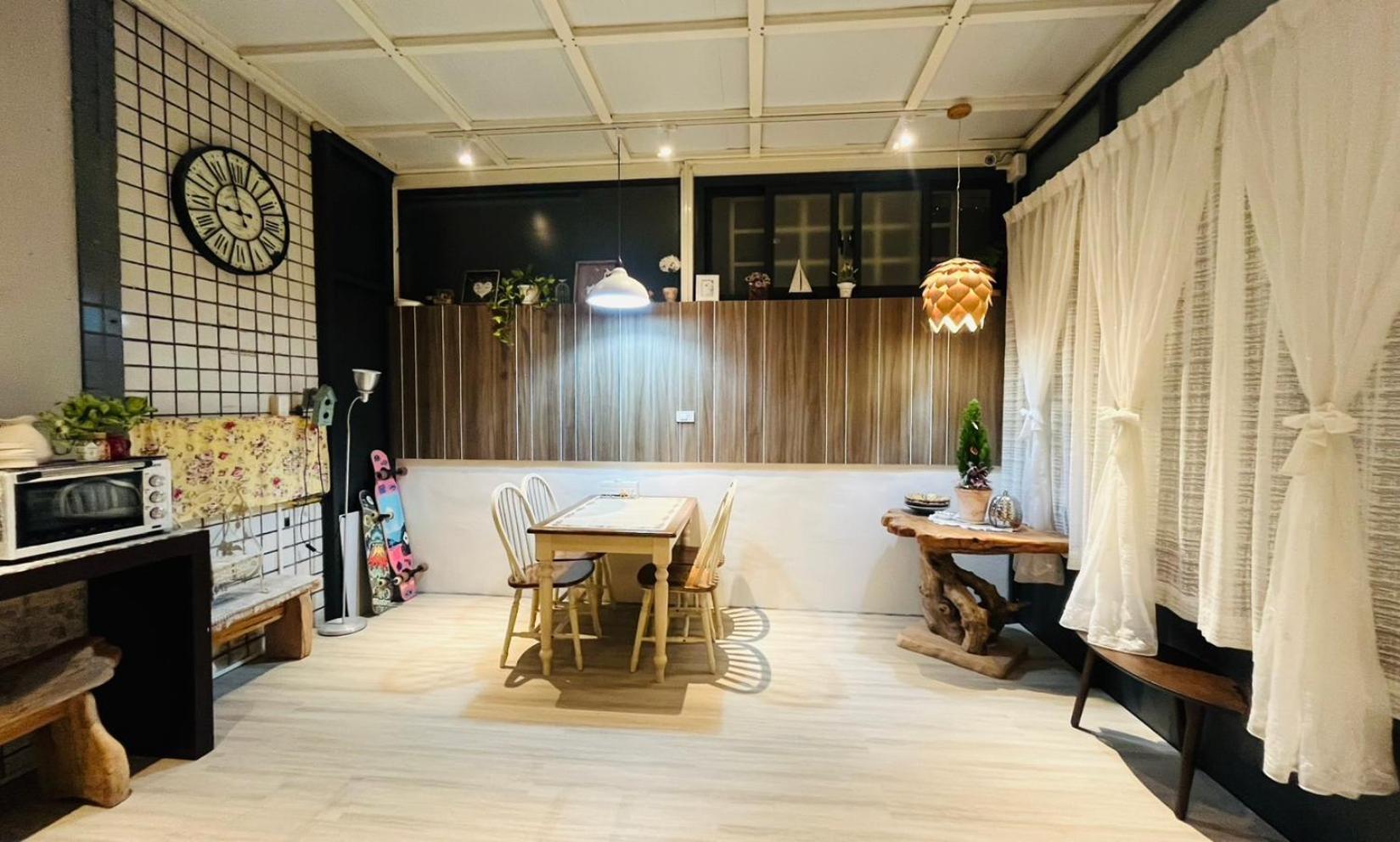 Honey B&B Kota Hualien Bagian luar foto