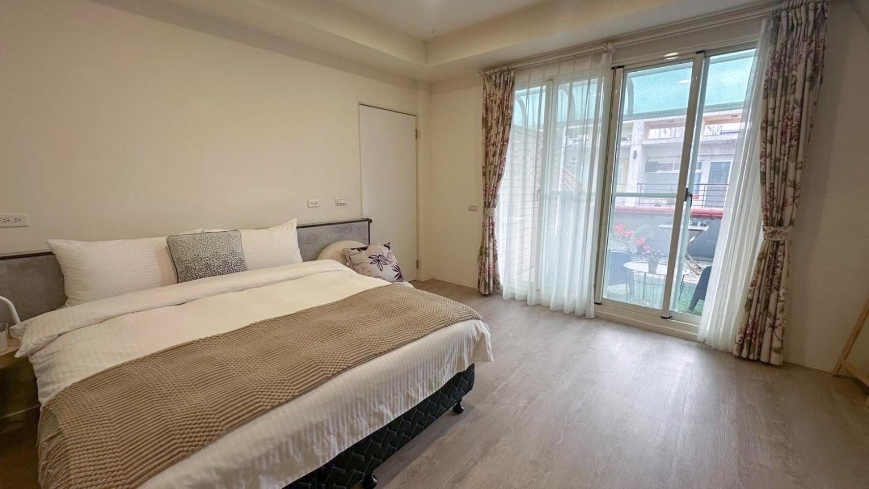 Honey B&B Kota Hualien Bagian luar foto